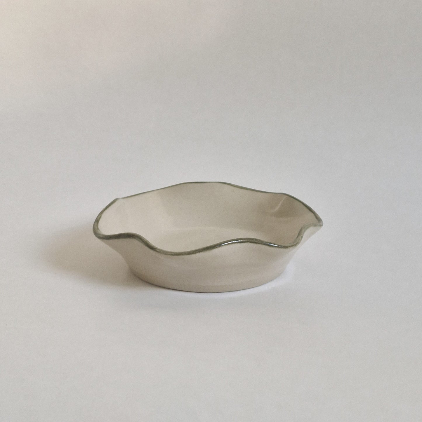 Wave Dish - Oyster Green