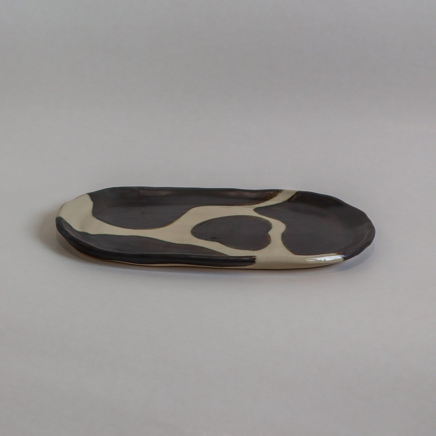 Oval Plate - Friesian
