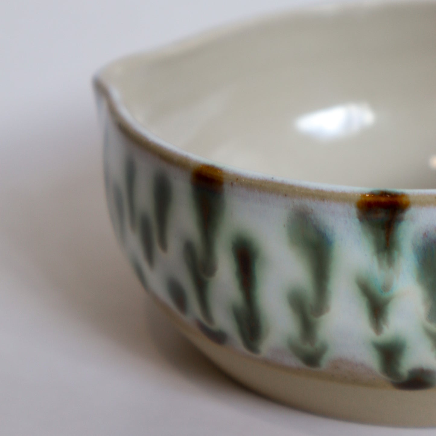 Pourer Bowl - Tide