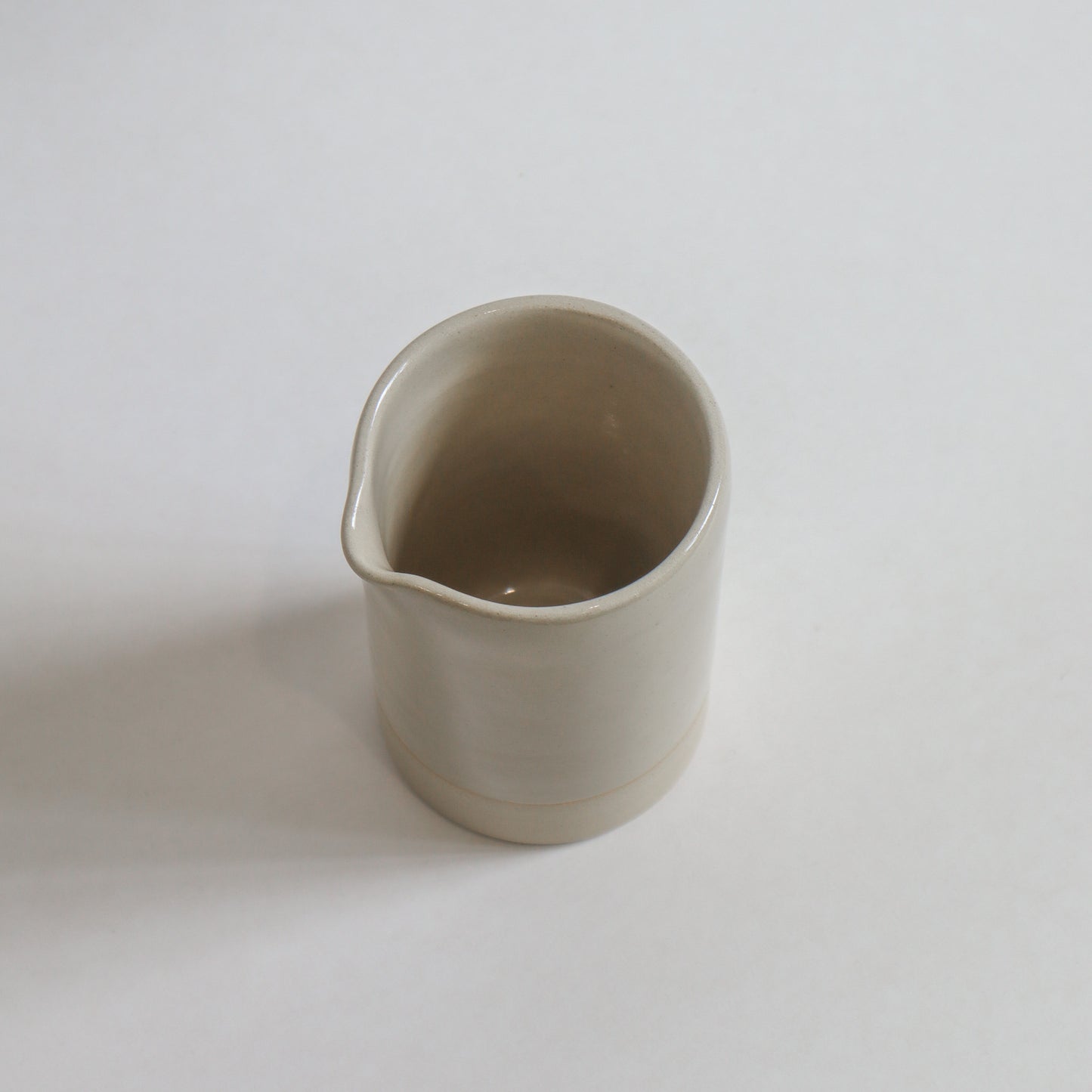 Jug - Oyster