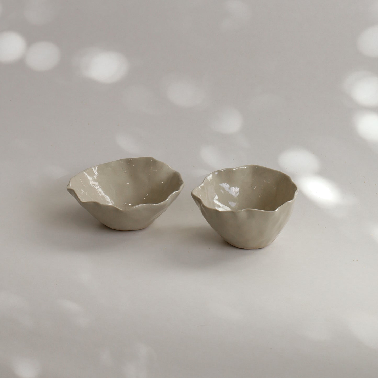 Small Wobble Bowl - Oyster
